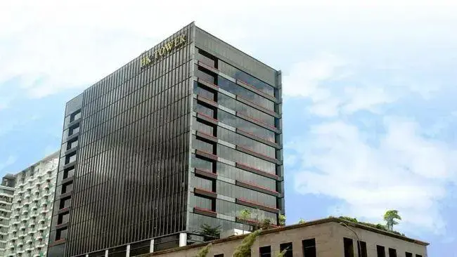 anti-corruption-corps-confiscates-several-documents-in-the-hk-tower