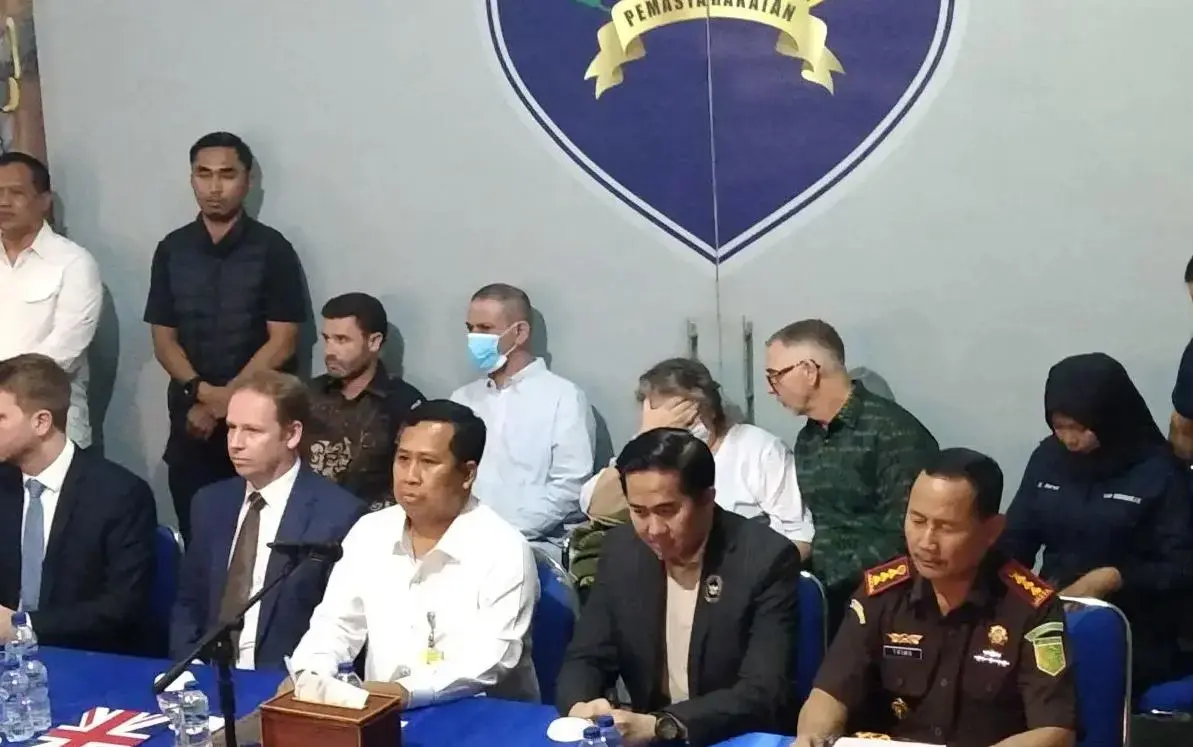 indonesia-hands-over-two-british-drug-convicts-to-uk-in-humanitarian-transfer-from-bali-prison