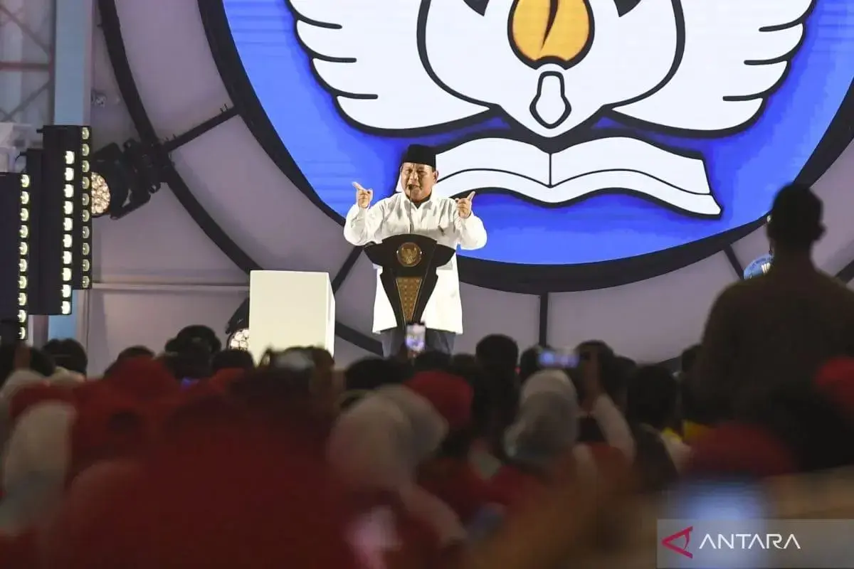 prabowo-to-allocate-funds-for-improved-teachers-welfare-in-2025