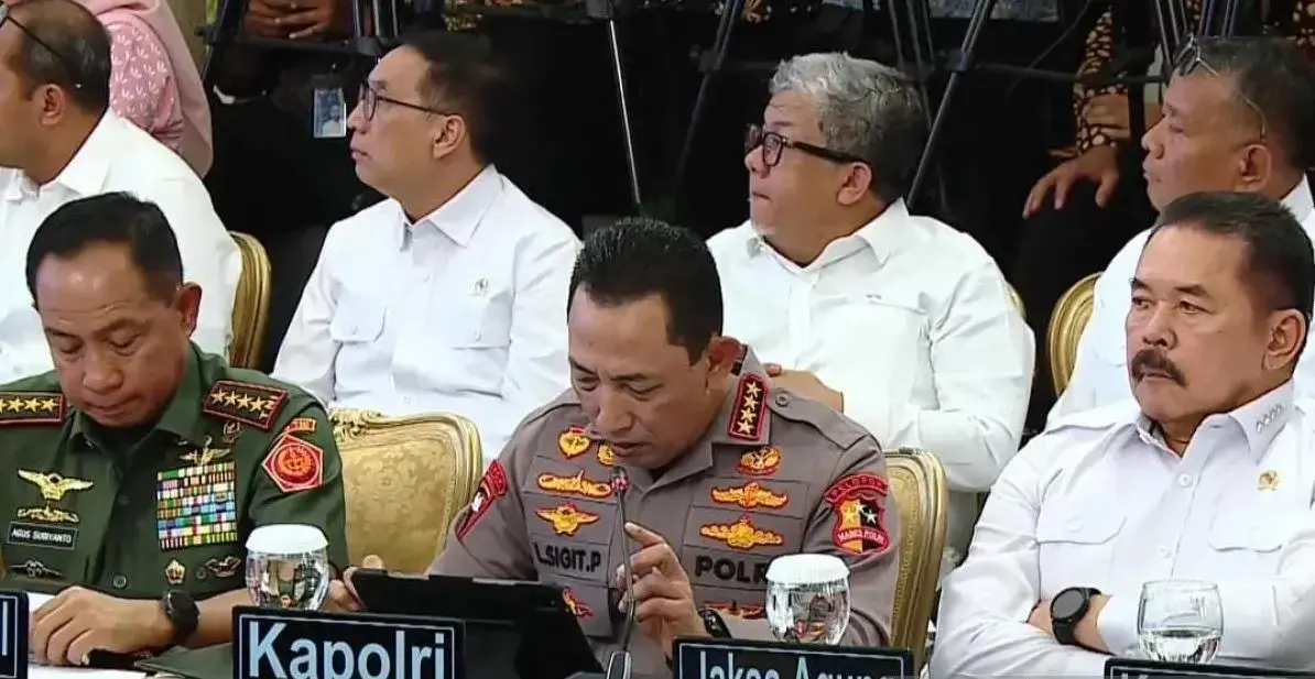 inp-deploys-10999-personnel-to-handle-disasters-in-aceh-and-sumatra