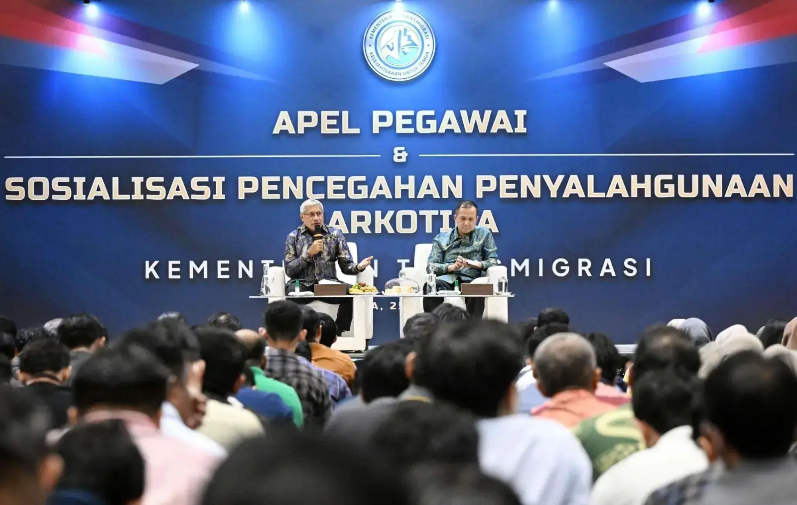 transmigration-ministry-and-bnn-collaborates-in-drug-prevention-effort-in-work-spaces