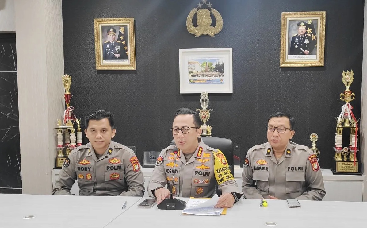 metro-jaya-police-seize-rp-26-billion-from-wife-of-online-gambling-fugitive-with-communication-ministry-ties