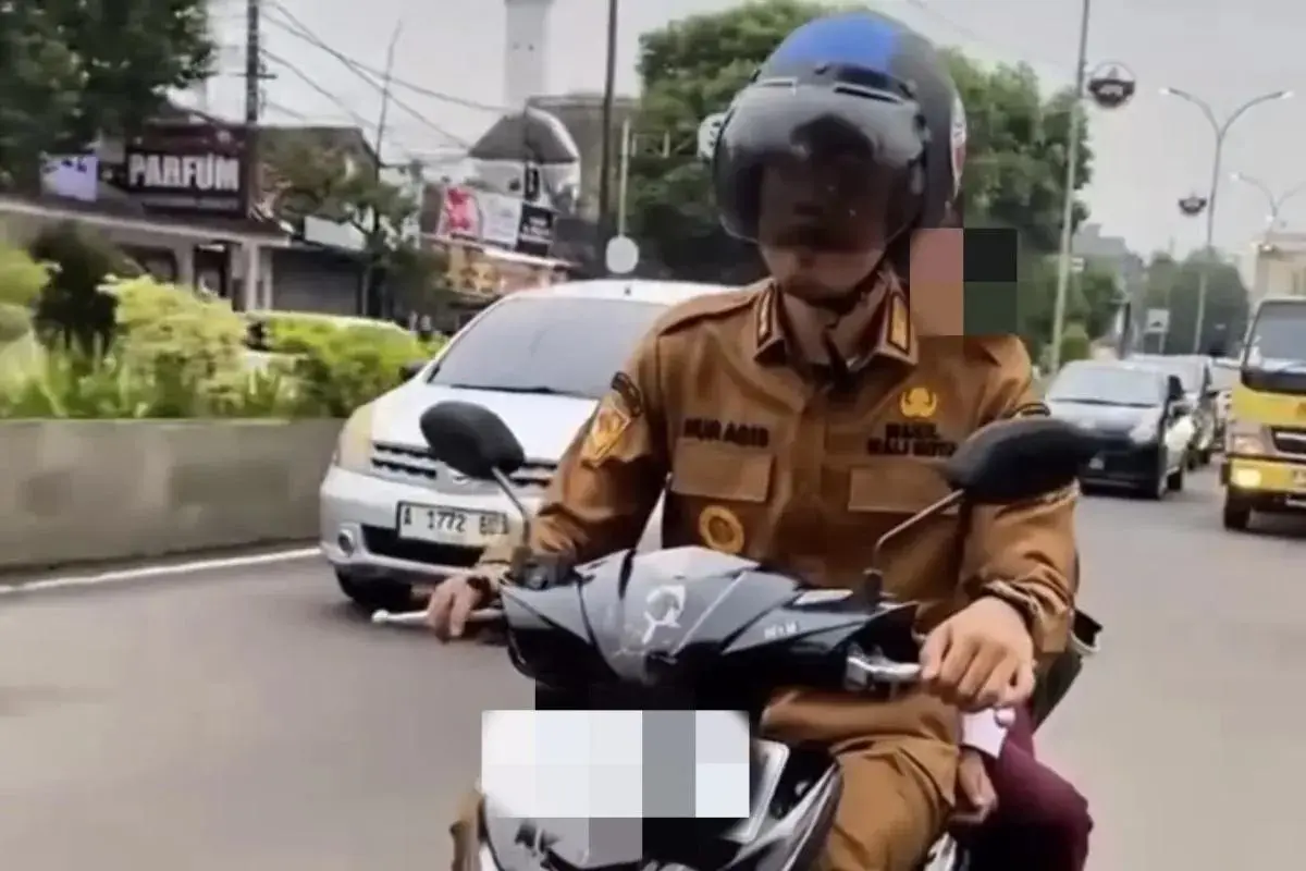 serang-deputy-mayor-fined-for-motorbike-violation