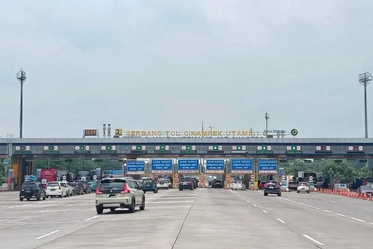 nearly-190000-vehicles-leave-jabotabek-ahead-of-islamic-new-year-holiday