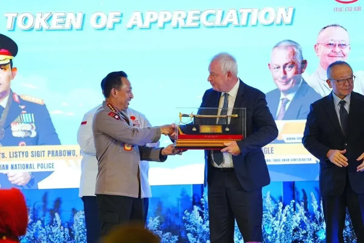 inp-ituc-strengthen-worker-protection-partnership