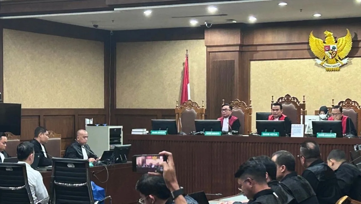 former-trade-minister-tom-lembong-sentenced-to-45-years-in-sugar-graft-case