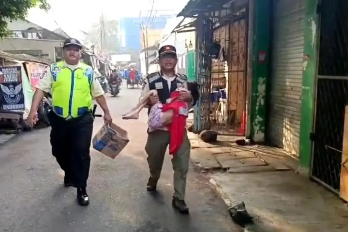 six-doctors-treat-abused-child-at-bhayangkara-hospital