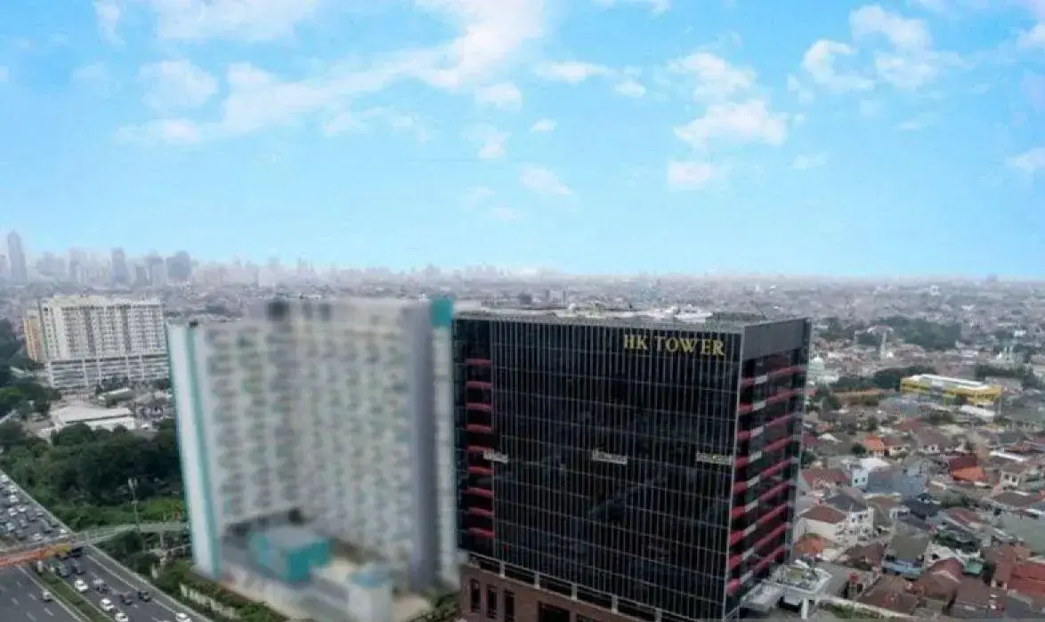 police-search-the-hk-tower-building-for-djatiroto-sugar-factory-corruption-case-investigation