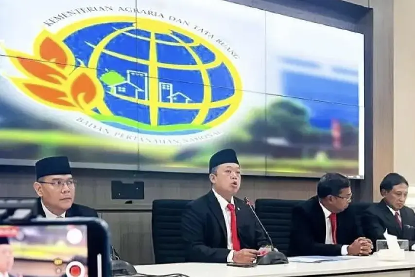 agrarian-minister-confirms-tangerang-sea-fence-holds-certified-land-titles