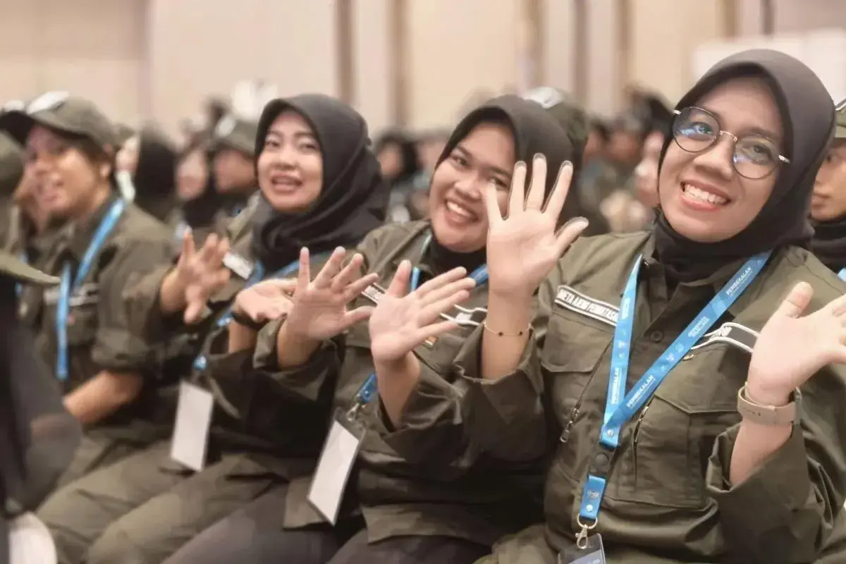 president-prabowo-pushes-sekolah-rakyat-to-lift-poor-families-out-of-poverty