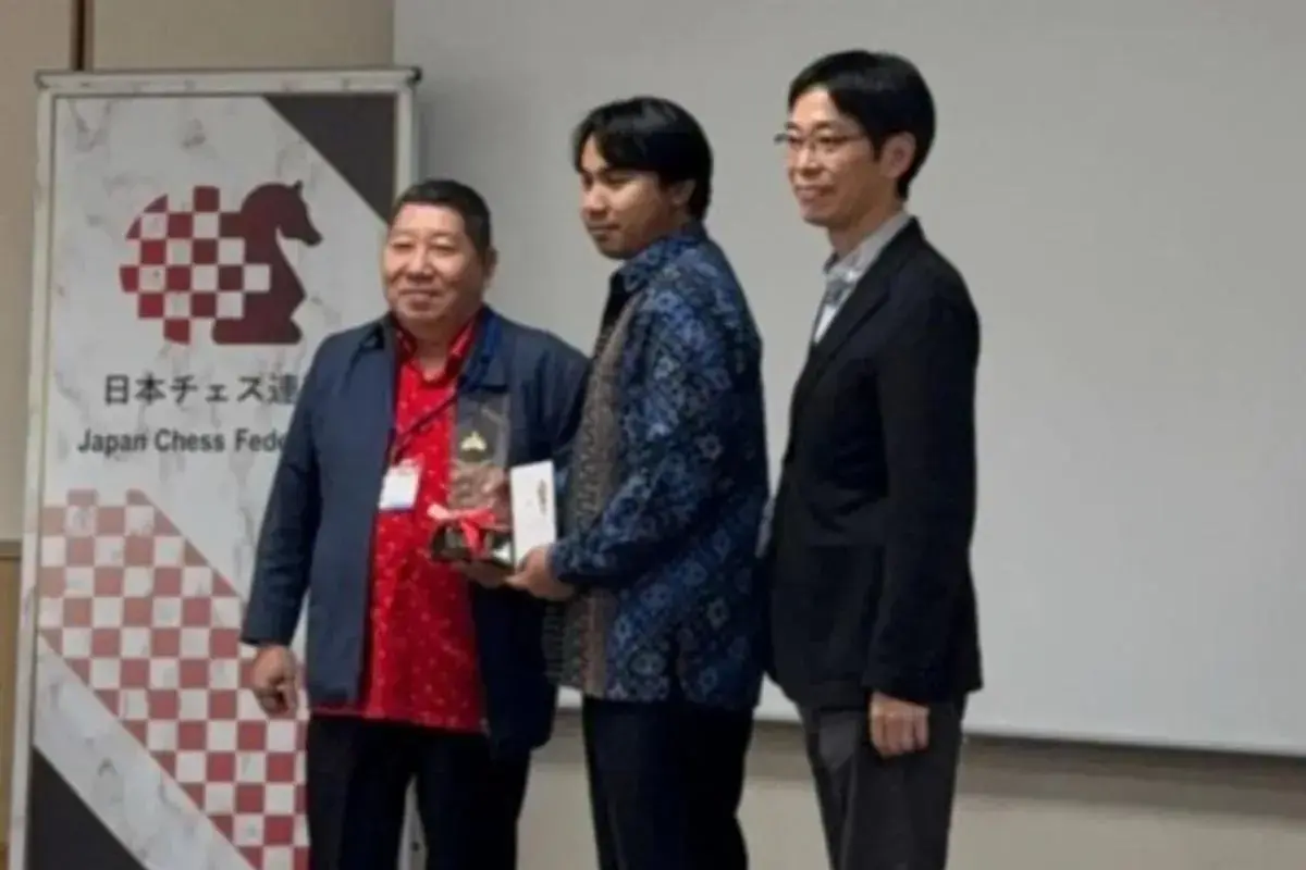 indonesian-chess-star-shocks-tokyo-wins-japan-championship-2025