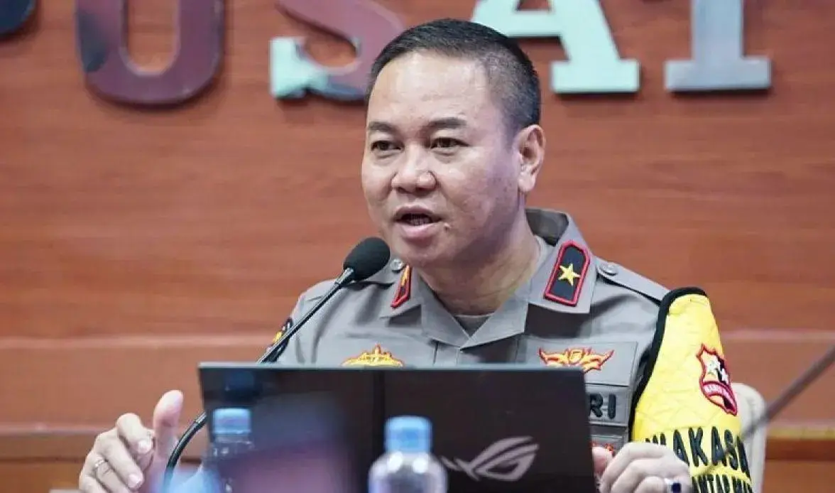 police-to-investigate-the-mysterious-brown-envelope-in-the-arya-daru-case