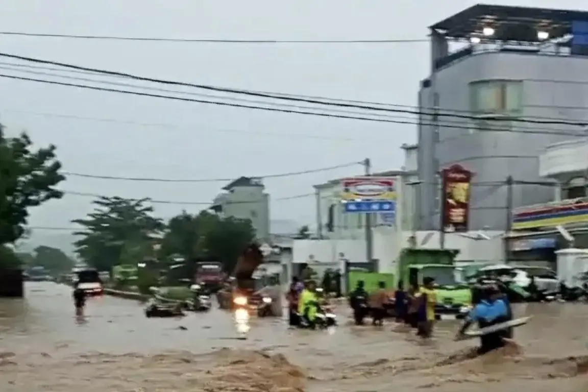 11223-affected-by-floods-in-bandarlampung-bpbd-lampung