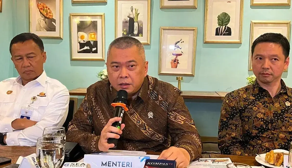 transportation-minister-launches-3-step-plan-to-end-overloaded-trucks-after-16-year-delay