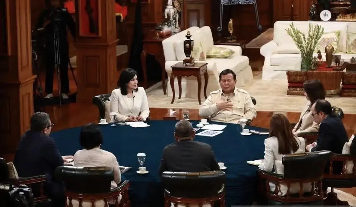 president-prabowo-holds-open-dialogue-with-seven-top-journalists