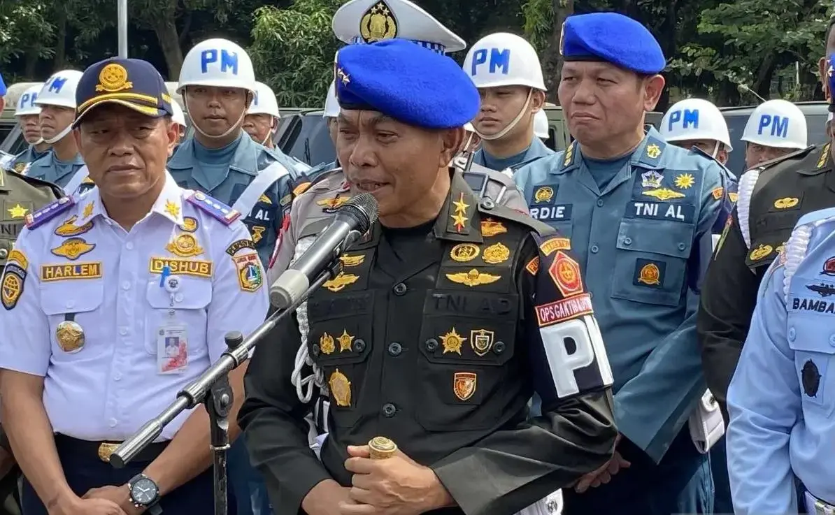 indonesian-military-cracks-down-on-misuse-of-sirens-and-flashing-lights