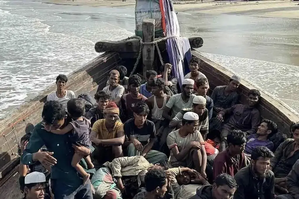 77-rohingya-people-stranded-in-east-aceh