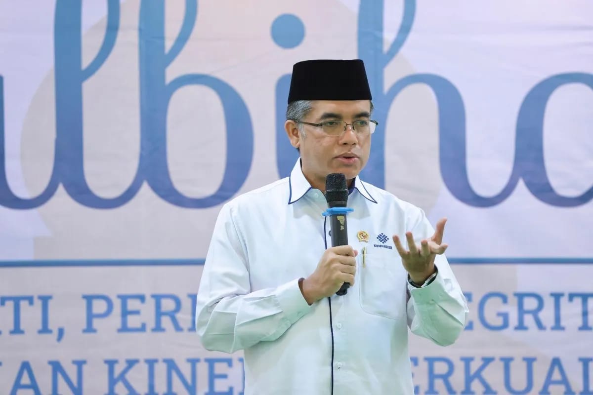 hard-work-needed-to-face-current-challenges-and-uncertain-economic-condition-yassierli-says