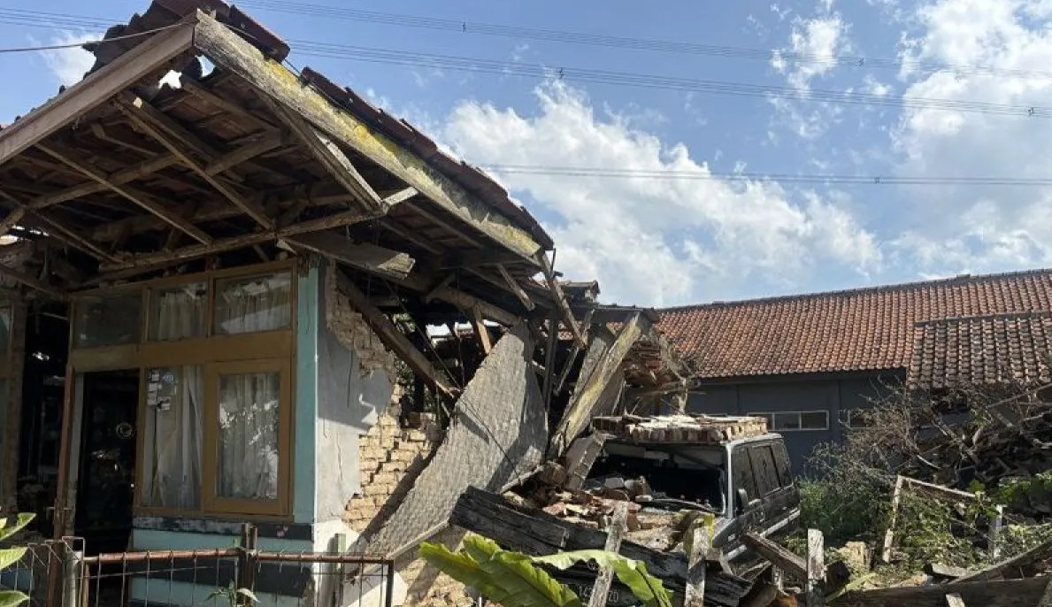 bandung-regency-declares-earthquake-emergency-status