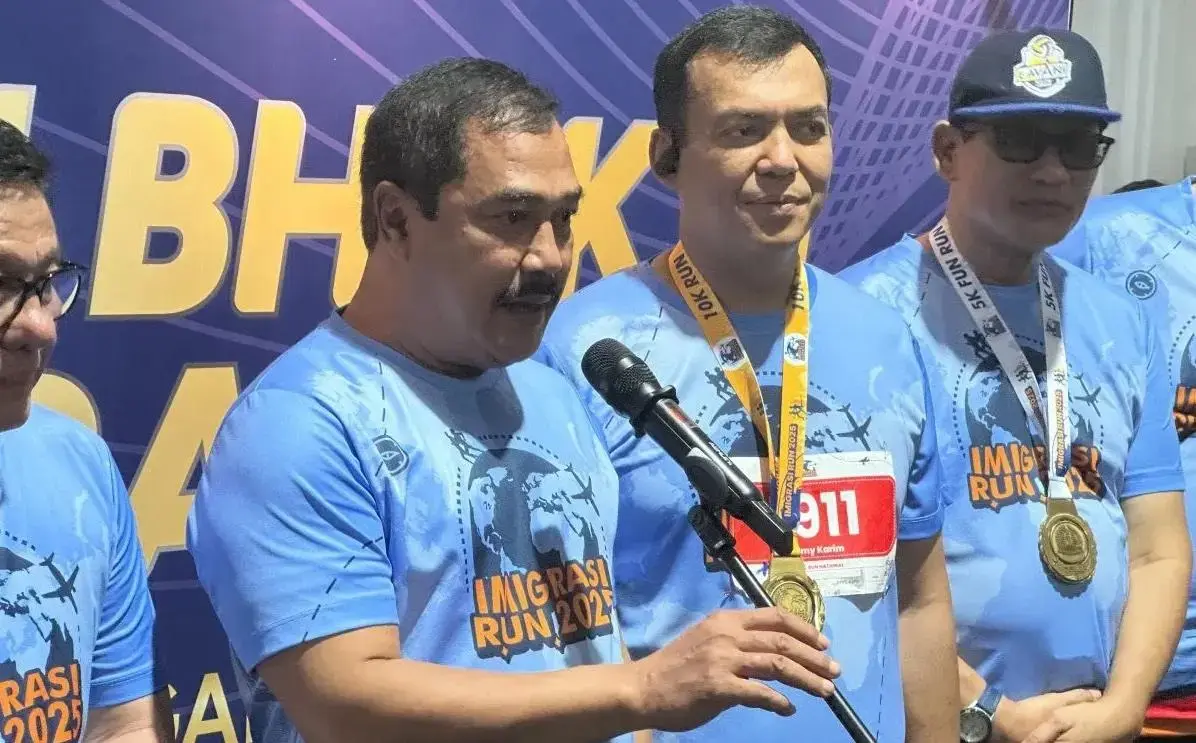 immigration-minister-vows-reform-after-chinese-embassy-reports-bribery