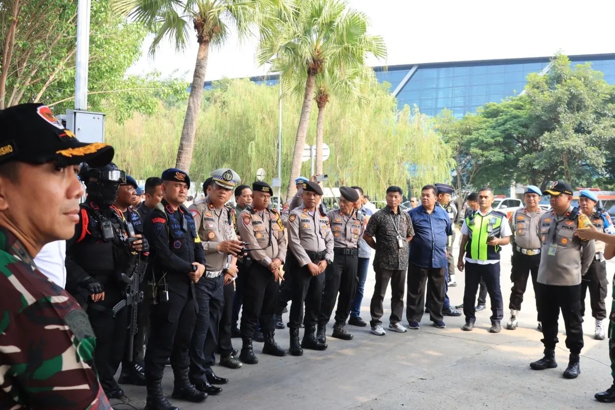 smooth-security-during-pope-franciss-visit-soekarno-hatta-airport-police