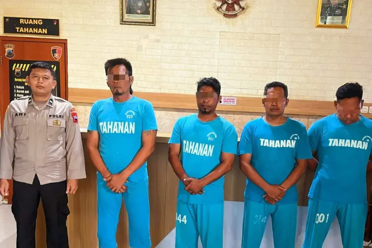 central-java-regional-police-arrest-4-grib-jaya-members-for-theft-and-destruction