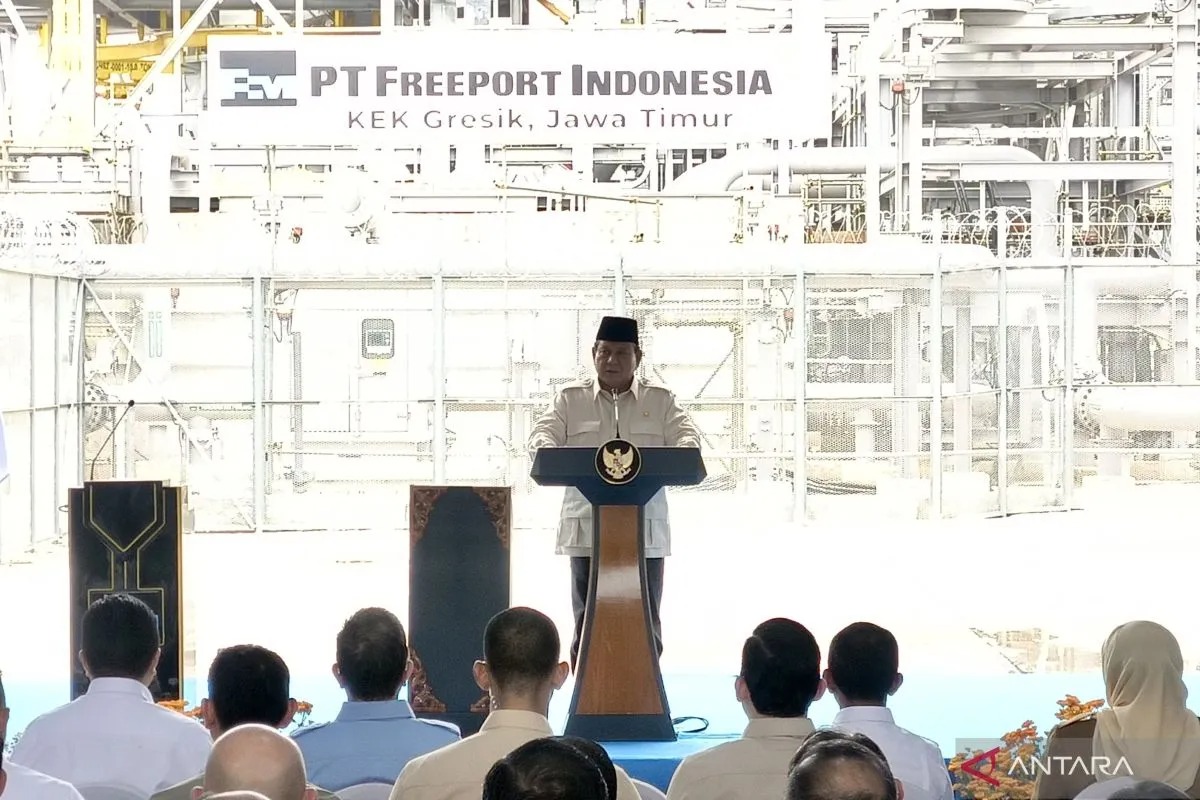 president-prabowo-inaugurates-the-freeport-smelter-in-gresik