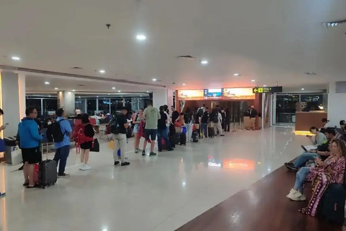 flights-return-to-normal-in-bali-airport-after-volcanic-eruptions