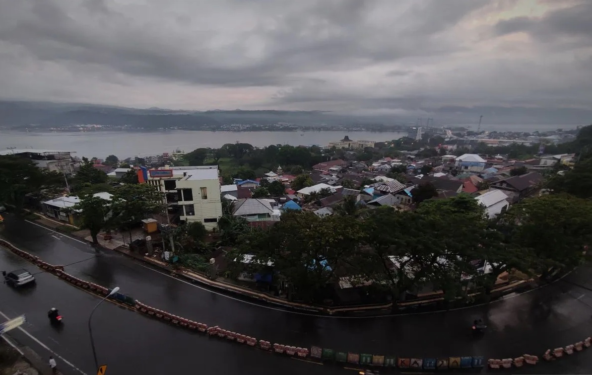 bmkg-warns-of-thunderstorms-in-major-indonesian-cities-on-sunday