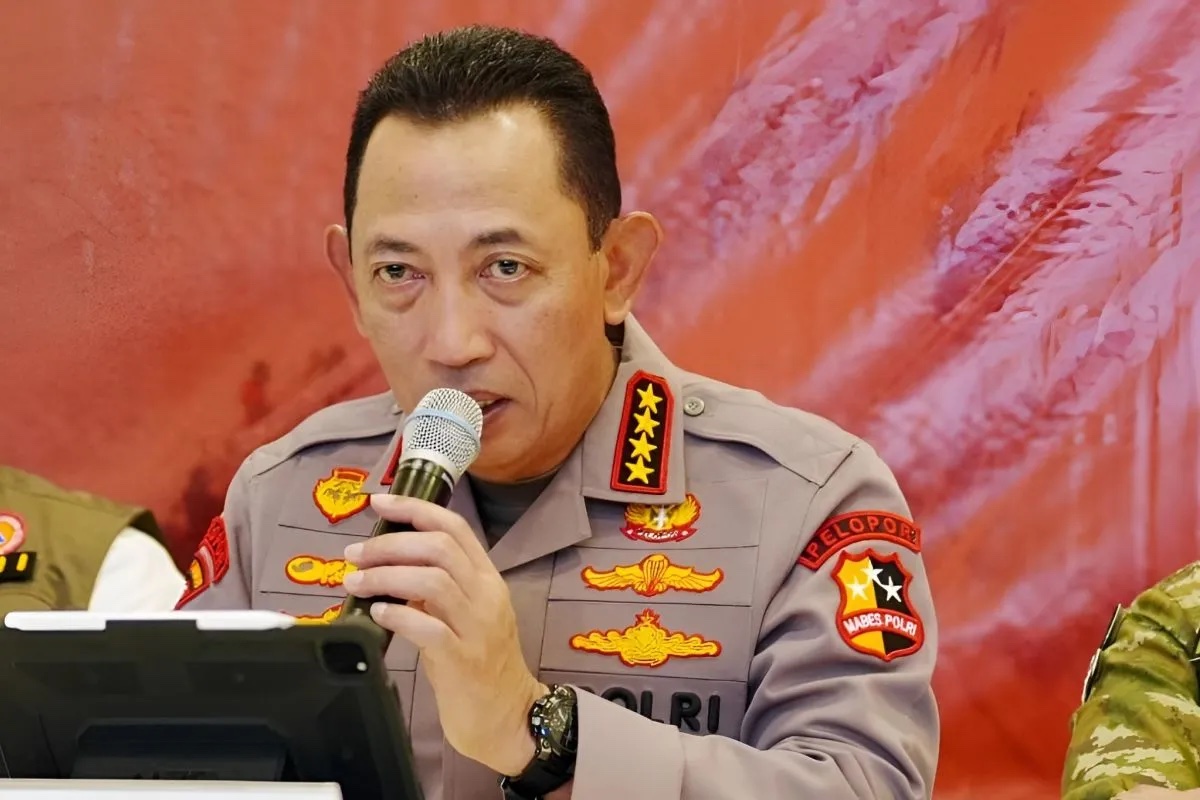 INP Deploy 11,625 Officers to Support Sumatra Disaster Response