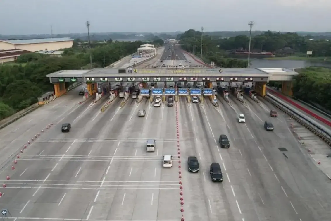 over-309000-vehicles-return-to-greater-jakarta-during-christmas-holidays