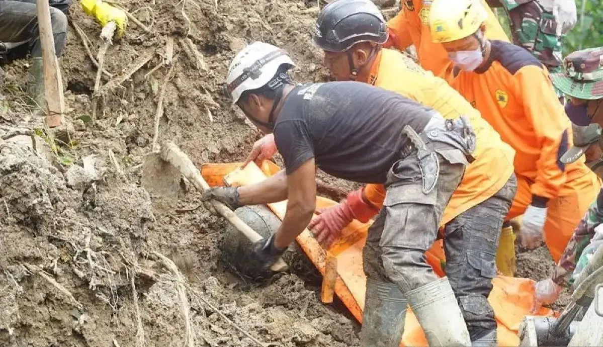 all-landslide-victims-in-trenggalek-found-search-operation-officially-ends