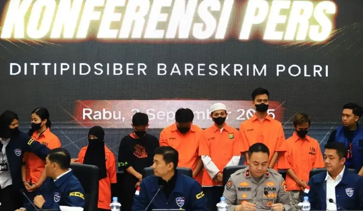 inp-arrest-tiktok-user-over-viral-call-to-burn-soekarno-hatta-airport