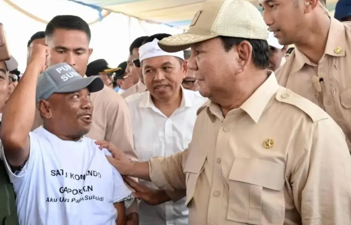 president-prabowo-to-equip-80000-village-co-ops-with-trucks-and-pharmacies