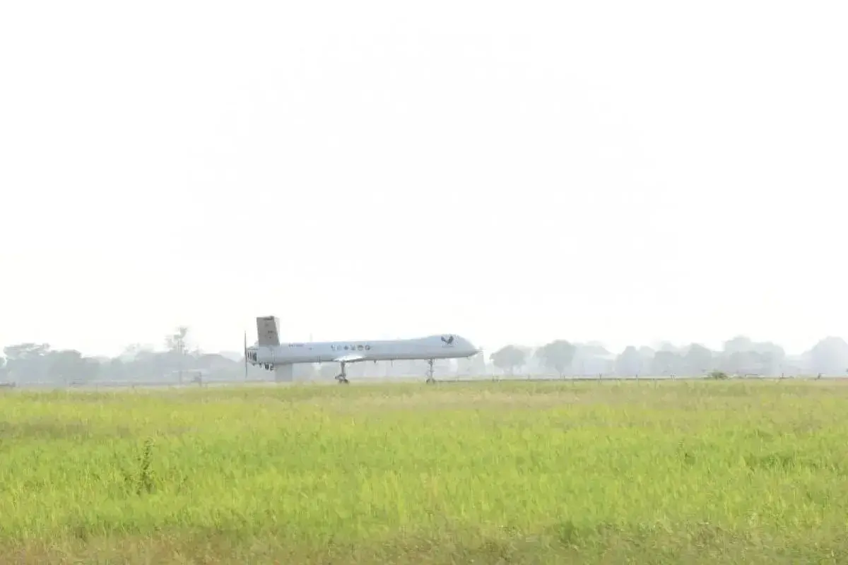 indonesia-enters-strategic-drone-era-with-elang-hitams-flight-test