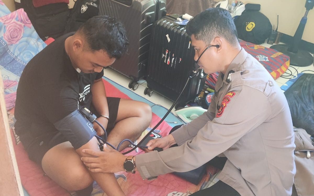 medical-unit-provides-service-to-mantap-praja-cartenz-ii-ops-personnel