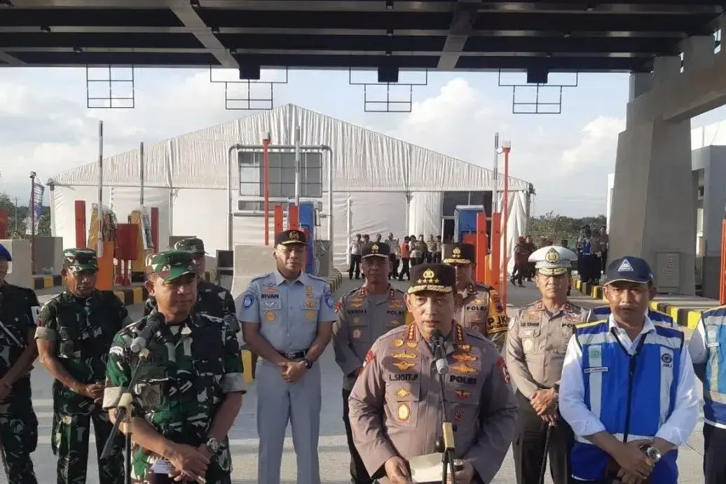 inp-chief-evaluates-klaten-prambanan-toll-road-for-holiday-traffic