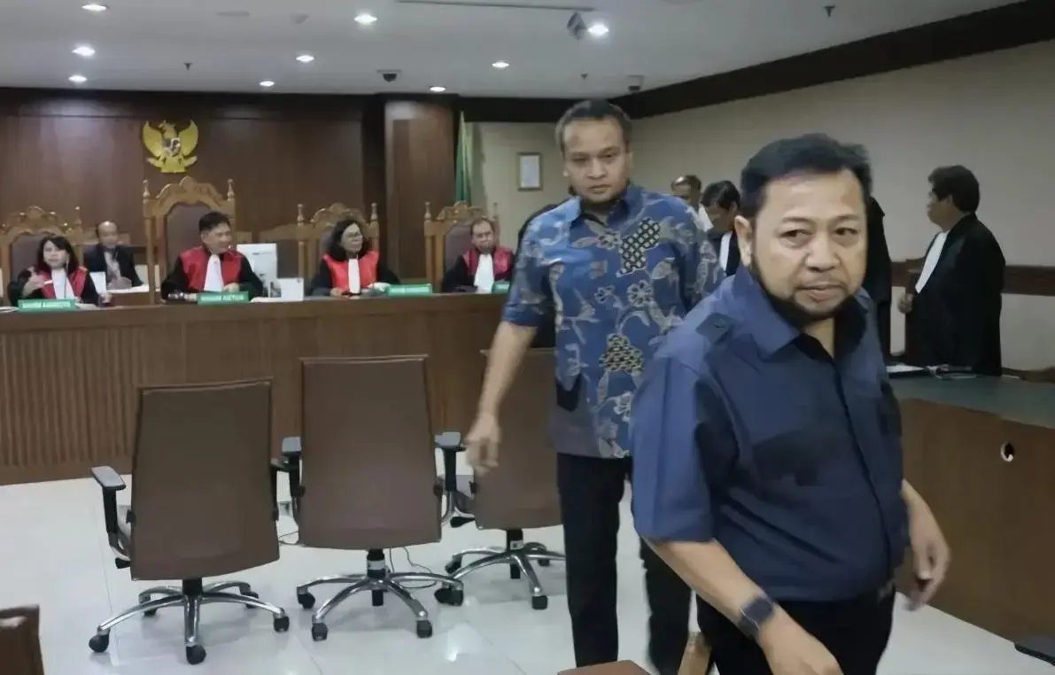 paroled-former-house-speaker-setya-novanto-released-after-graft-sentence-cut