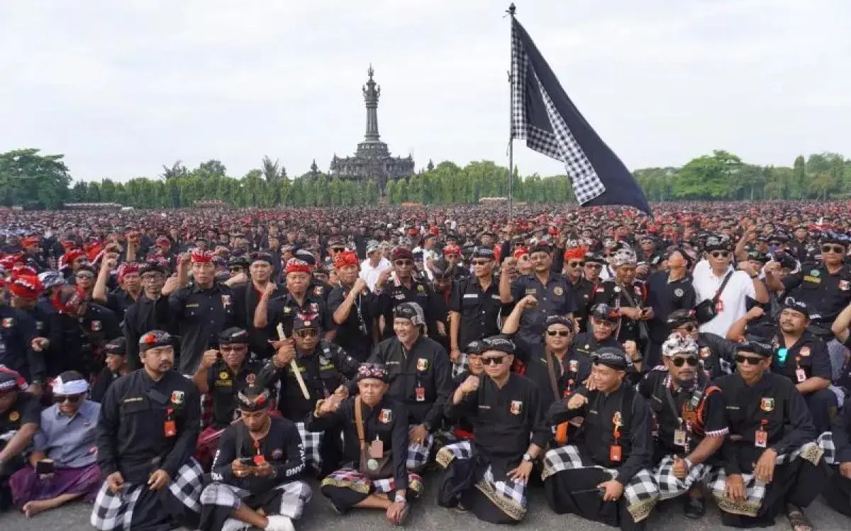13000-pecalang-in-bali-declare-rejection-of-thugs-disguised-as-mass-organizations