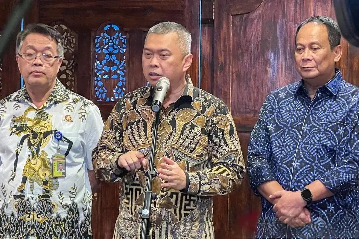 transportation-minister-rejects-calls-to-revise-freight-traffic-rules-for-eid-travel