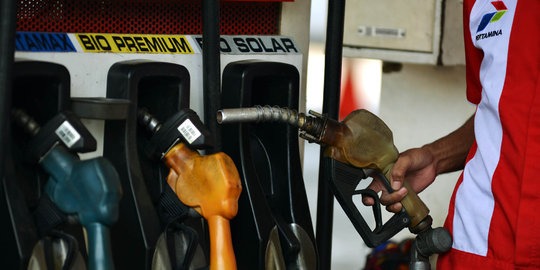 police-inspects-gas-stations-in-papua-to-prevent-subsidized-fuel-oil-hoarding