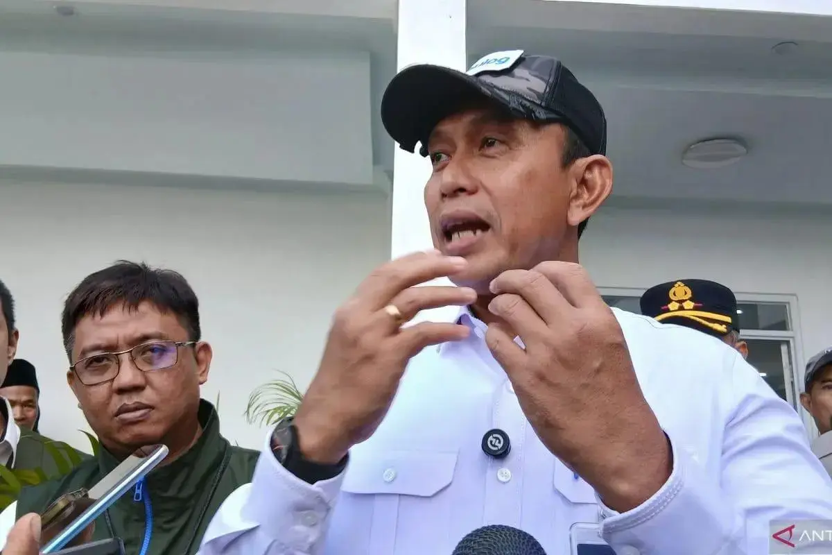 bulog-assures-food-supply-to-not-reach-online-gamblers-and-terrorists