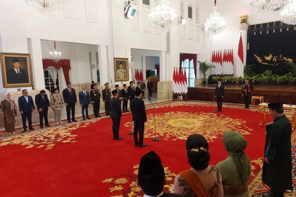 jokowi-appoints-eddy-hartono-as-bnpt-chief