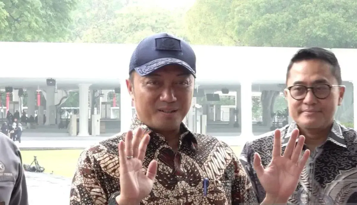 public-attending-ceremony-at-merdeka-palace-are-not-required-to-wear-traditional-attires