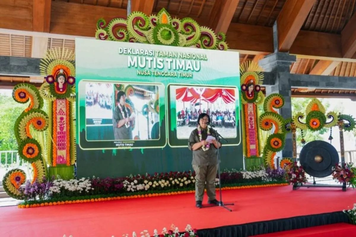 minister-of-environment-and-forestry-declares-mutis-timau-as-the-56th-national-park-in-indonesia