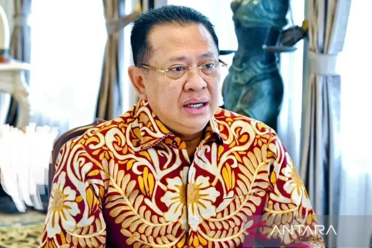 indonesian-house-of-representatives-commission-iii-head-appreciates-hashish-drug-factory-bust-in-bali