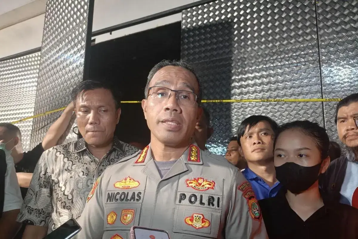 murder-victim-found-encased-in-concrete-behind-east-jakarta-shop