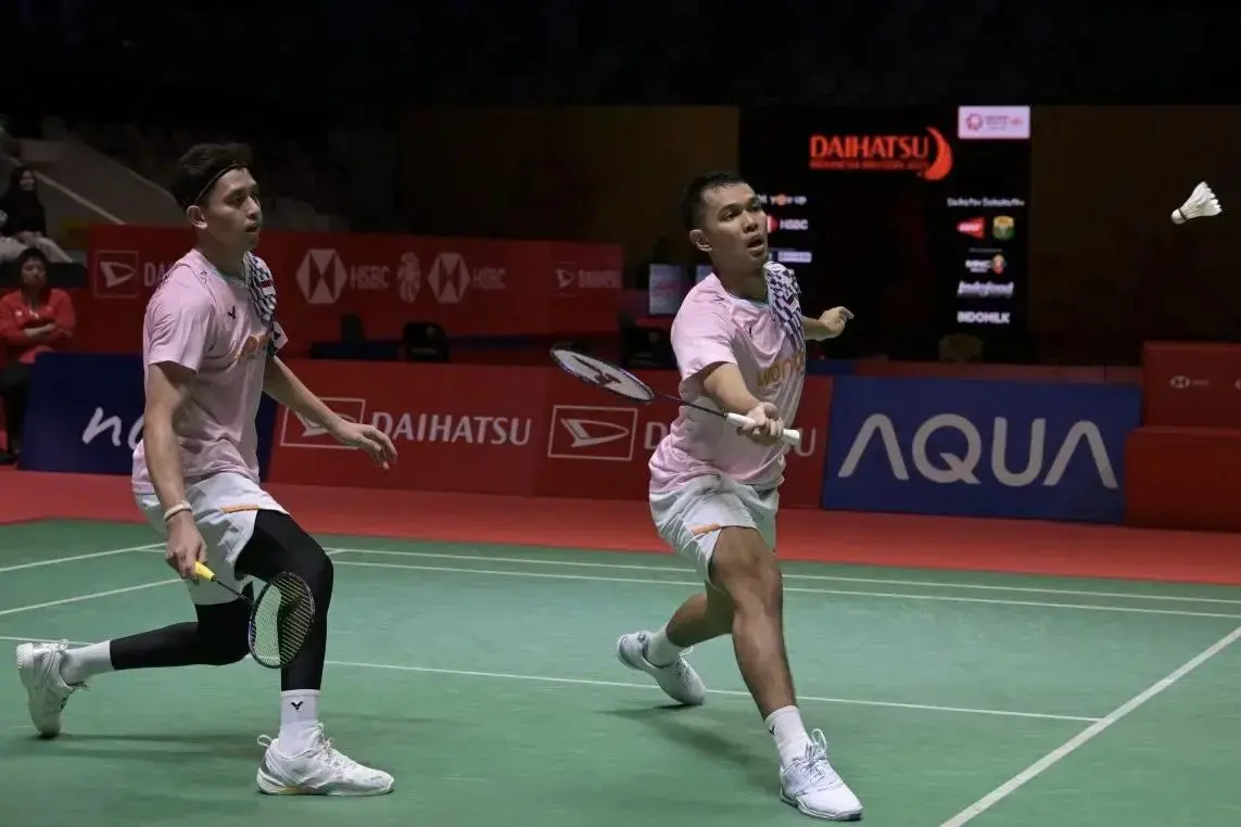 fajarrian-advance-to-2025-indonesia-masters-final