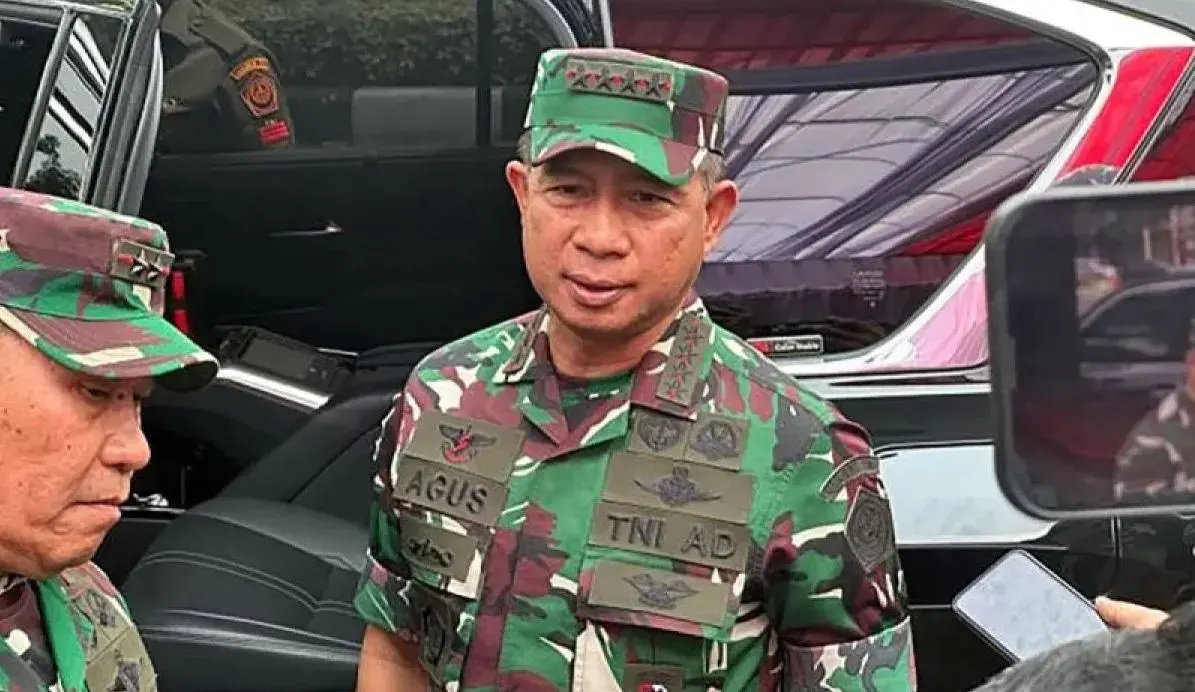 active-soldiers-in-civilian-roles-must-retire-from-military-service-tni