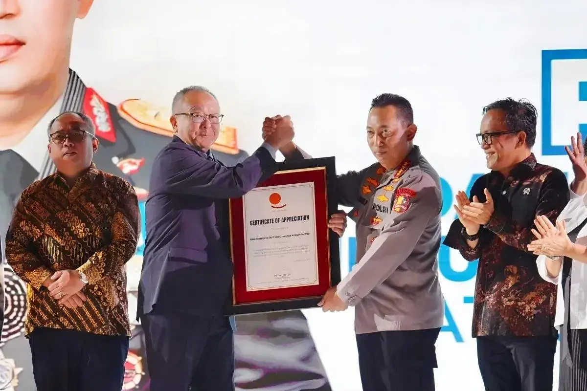 inp-chief-honored-for-defending-labor-rights-in-indonesia
